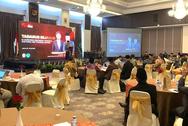 Ketua LPOI (Lembaga Persahabatan Organisasi Islam) Said Aqil Siroj di acara Tadarus Sejarah & Launching Indonesia Tiongkok Cultural and Training Center di Royal Hotel Kuningan, Jakarta, Selasa (2/7/2024). Foto: Luthfi Humam/kumparan