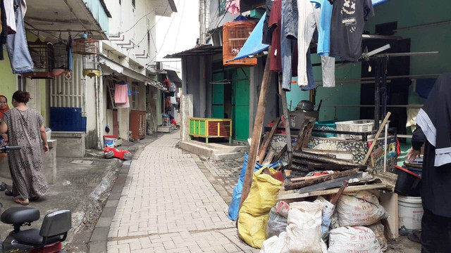 Gang H. Adih, Kelurahan Kenanga, Kecamatan Cipondoh, Kota Tangerang, Selasa (2/7/2024). Dok: kumparan.