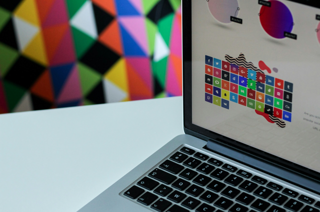 Ilustrasi teks multimodal adalah. Sumber: www.unsplash.com