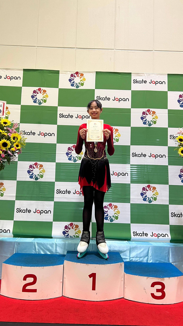 Siswi SMPN 115 Jakarta juara ice skating di Jepang Foto: Dok. Pribadi