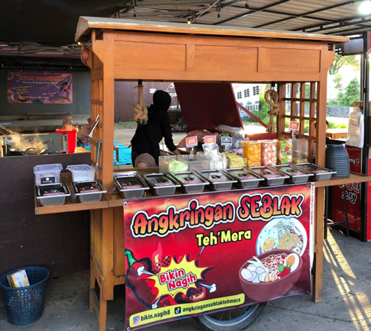 Angkringan Seblak Teh Mera