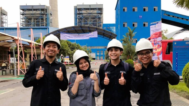 Peran Wanita pada Industri Pembangkit Listrik (Sumber : dokumen pribadi)
