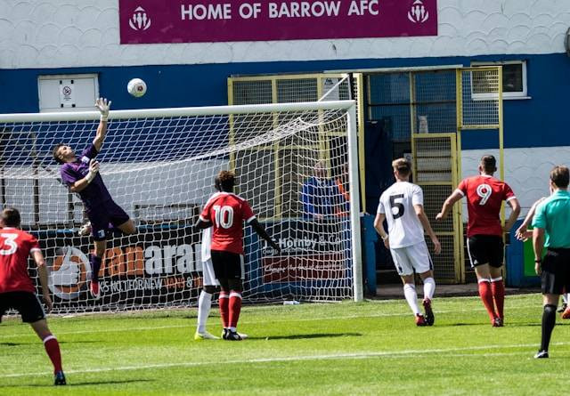 Ilustrasi Aturan Handball. Foto: dok. Unsplash/Ian Higbee