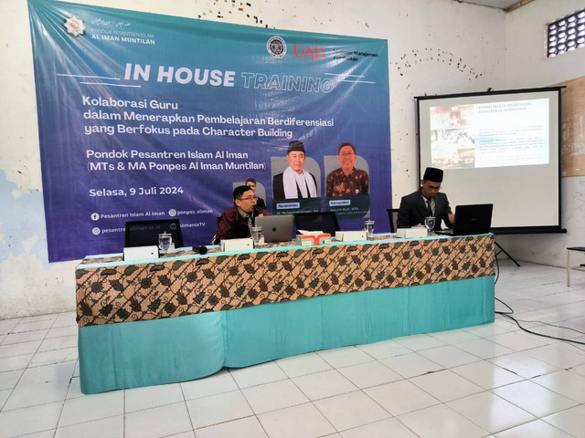 Workshop In House Training Kolaborasi Guru dalam Menerapkan Pembelajaran Berdiferensiasi yang Berfokus pada Character Building