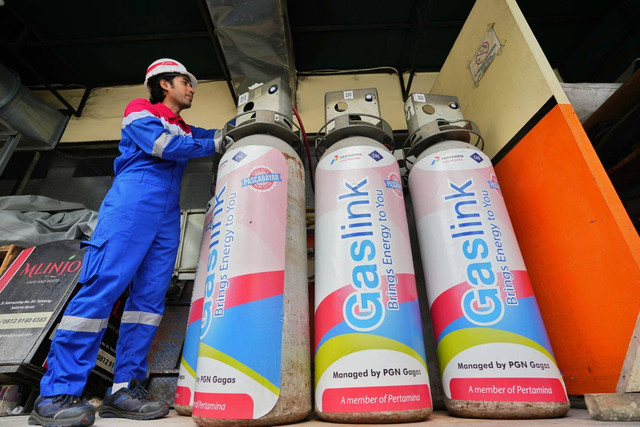 Produk gas bumi CNG Subholding Gas Pertamina, PT PGN Tbk, mulai disalurkan ke Kota Balikpapan Kalimantan Timur. Foto: Dok. PGN