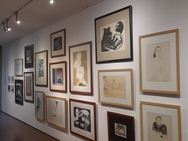 Jakarta Selatan – Sejumlah lukisan pameran karya Rini Chairin Hayati di sebuah artspace Kafe Dialogue, Kemang. (30/06/24). 