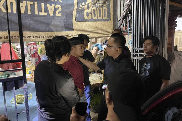 Amiluddin, pelaku pembunuh TKA China di Morowali ditangkap Resmob Polda Sulsel di Gowa, Sulawesi Selatan. Foto: Dok. Resmob Polda Sulsel