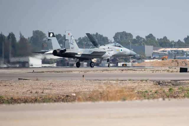 Jet F-15 Angkatan Udara Israel Israeli Army/Handout via REUTERS 
