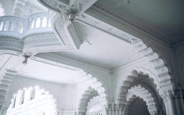 Ilustrasi cara Kerajaan Ternate dan Kerajaan Tidore dalam menancapkan kekuasaan di Maluku. Sumber: Maria Orlova/pexels.com