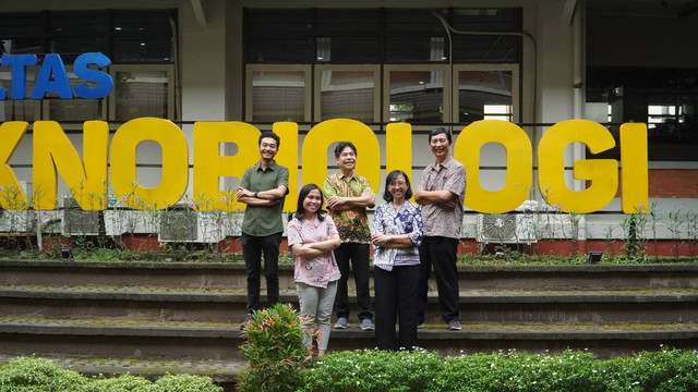 Dosen UAJY yang dapat hibah PKKM. Foto: istimewa