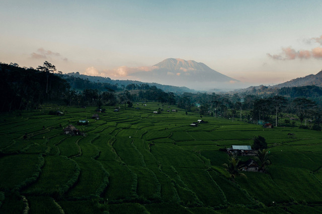 Foto Hanya Sekedar Ilustrasi: Sejarah Gunung Dempo. Sumber: Tom Fisk/Pexels.com