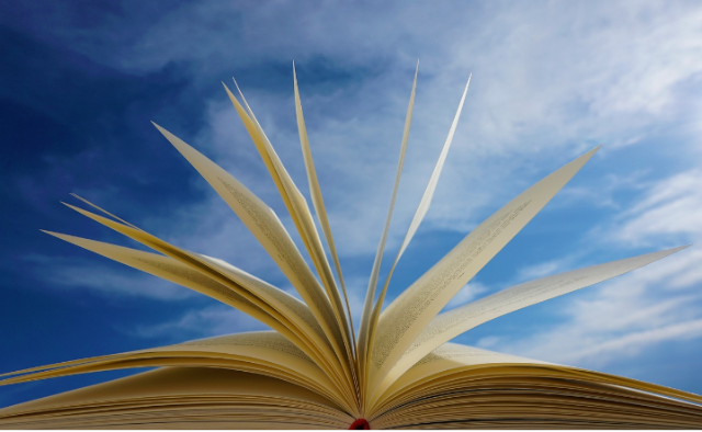 Ilustrasi materi seni budaya kelas 10 semester 1. Sumber foto: Pixabay/Kranich17