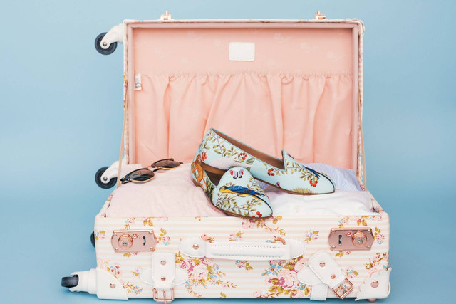 Tips Packing Baju untuk Liburan. Sumber: unsplash.com/Arnel Hasanovic.