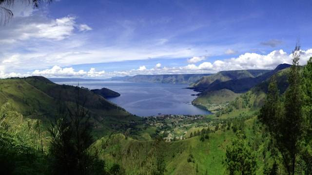 Daya Tarik Huta Ginjang. Foto Hanya Ilustrasi Bukan Tempat Sebenarnya. Sumber Foto: Unsplash.com/Dio Hasibuan