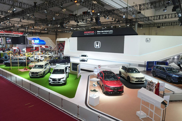 Booth Honda di pameran otomotif GIIAS 2024. Foto: HPM