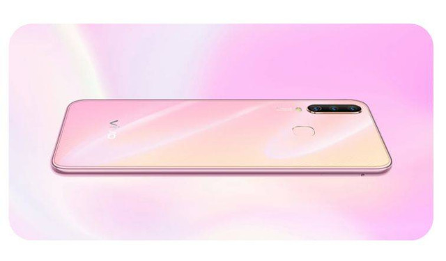 Foto smartphone Vivo YI17, usmber:www.vivo.com
