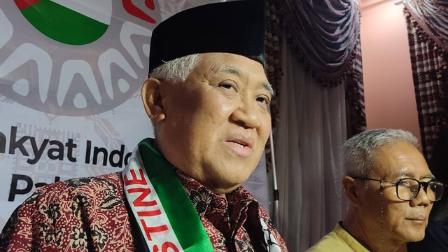 Din Syamsuddin memberi tanggapan soal tewasnya pimpinan Hamas, Ismail Haniyeh di kawasan Jakarta Selatan, Rabu (31/7/2024). Foto: Rachmadi Rasyad/kumparan