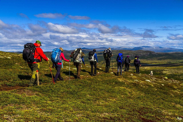Ilustrasi gunung untuk pendakian tektok. Sumber: pixabay