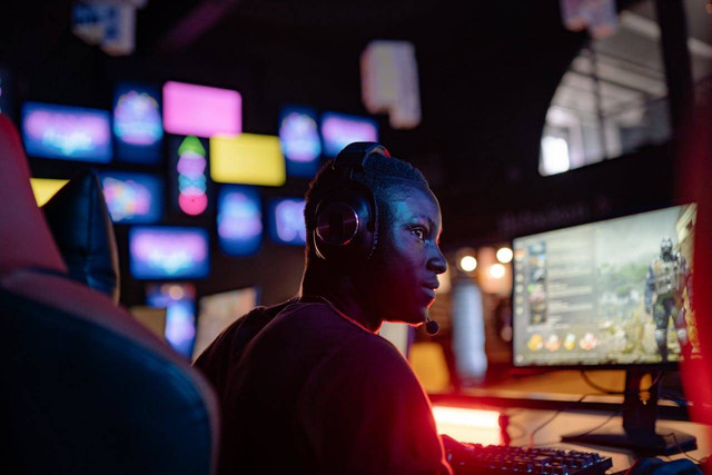 Cara main Teamfight Tactics. Foto hanya ilustrasi, bukan yang sebenarnya. Sumber: Pexels/Yan Krukau