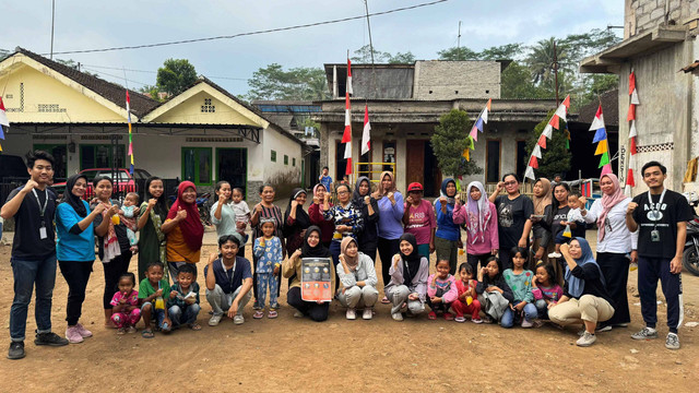 Dokumentasi Pelaksanaan Senam Lansia di Desa Jamusan