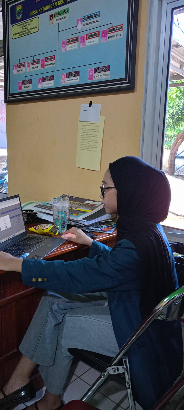 kegiatan proses pendataan dengan aplikasi dtjateng sebagai bentuk digitalisasi kearsipan.