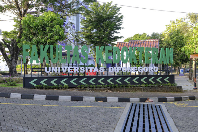Fakultas Kedokteran Universitas Dipenogoro. Foto: Artik Oktavianty/Shutterstock
