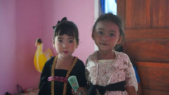 Sewa baju adat Jakarta Timur. Foto hanyalah ilustrasi, bukan tempat yang sebenarnya. Sumber: Unsplash/Maximus Beaumont