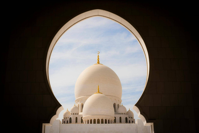 Masjid Al Kamil Sumedang. Foto hanya ilustrasi bukan tempat sebenarnya. Sumber foto: Pexels/Sam Rana