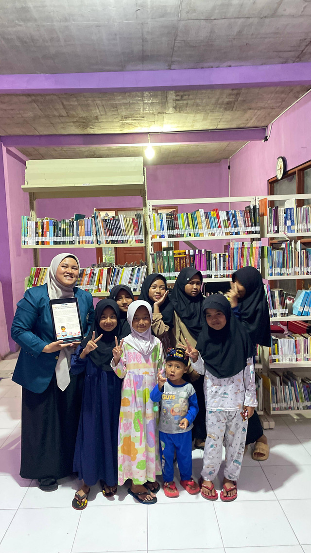 Dokumentasi pelaksanaan program kerja monodisiplin, Hawaa Sakhiyyah, bersama anak-anak Desa Rejosari