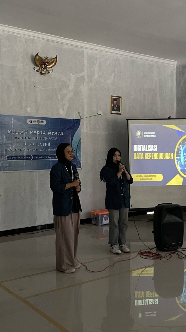 Penyampaian Materi Pentingnya Selalu Memperbarui Data Kependudukan