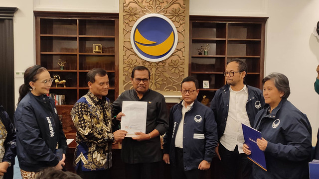 NasDem memberikan dukungan untuk Ahmad Luthfi dan Kaesang Pangarep di Pilgub Jateng. Foto: Dok. Istimewa
