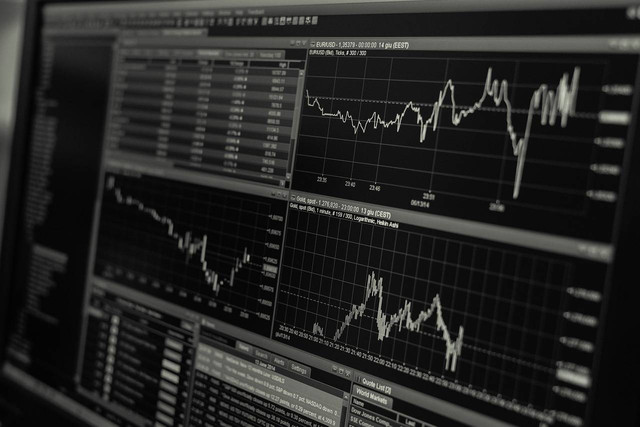 Ilustrasi: Perdagangan saham. Foto: Pixabay. 