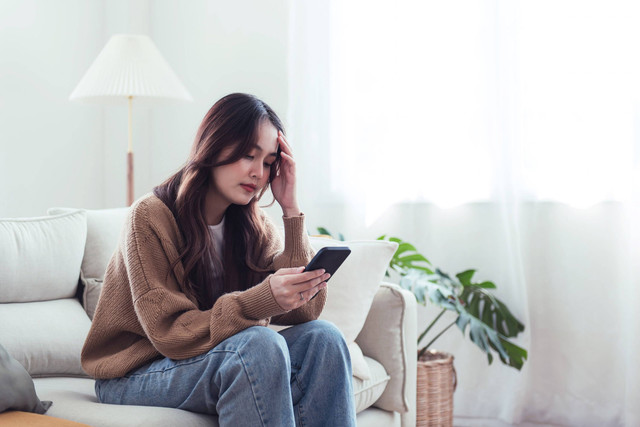 Standar Pasangan di Media Sosial Bikin Hubungan Jadi Nggak Realistis. Foto: Shutterstock