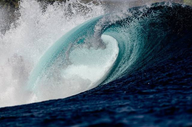 ilustrasi kenapa air laut asin? Foto: unsplash.com.