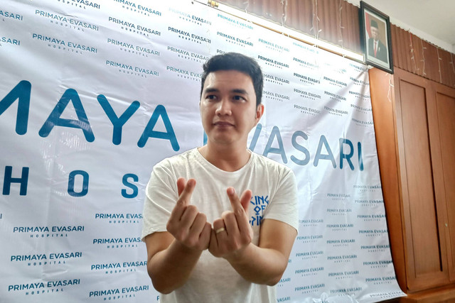 Konferensi pers kelahiran anak keempat Aldi Taher di RS Primaya Evasari, Jakarta, Rabu (4/9/2024).  Foto: Giovanni/kumparan