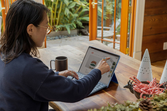 Ilustrasi Apa Itu Deflasi, sumber gambar: Unsplash/Microsoft Edge
