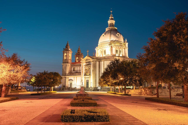Wisata malam Cianjur. Foto hanya ilustrasi, bukan yang sebenarnya. Sumber: Pexels/Sonny Vermeer