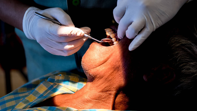 Ilustrasi periksa gigi ke dokter. Foto: Shutterstock
