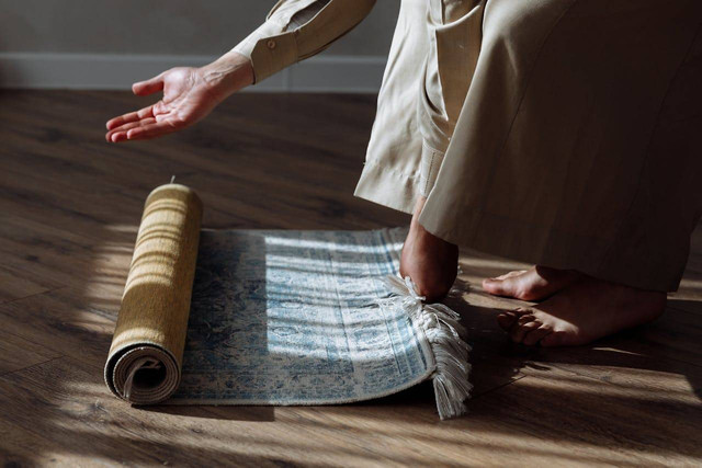 Sholat witir setelah tahajud. Foto hanya ilustrasi, bukan yang sebenarnya. Sumber: Pexels/Thirdman