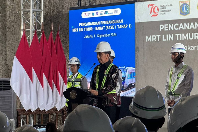 Presiden Joko Widodo menghadiri acara pencanangan pembangunan MRT Lin Timur - Barat (fase 1 tahap 1) di Jakarta, Rabu (11/9/2024). Foto: Luthfi Humam/kumparan