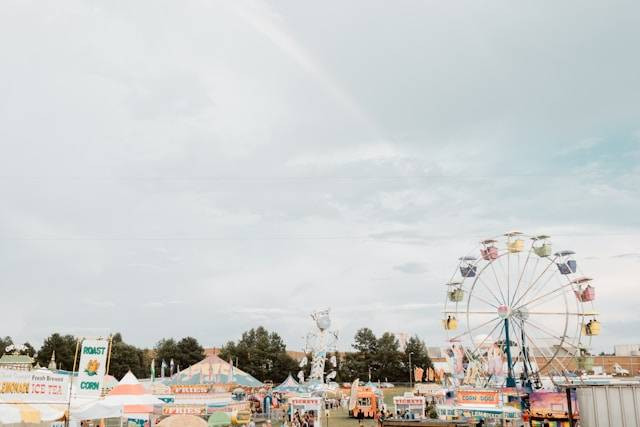 Wisata Citra Raya Tangerang. Foto hanya ilustrasi, bukan tempat sebenarnya. Sumber: Unsplash/Briana Tozour