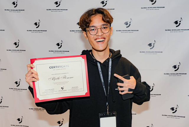 Alfath Flemmo Komposer Gen Z Visioner Membawa Musik Indonesia ke Panggung Global di Sony Music Group Global Scholars Conference, New York, Amerika Serikat 14-18 Juli 2024. Dokumen Pribadi.