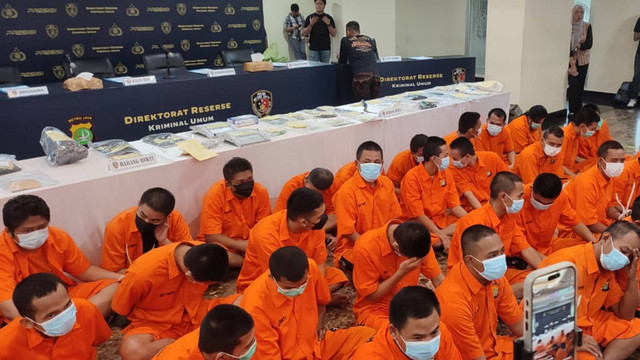 Pers rilis kasus curas, curat, curanmor hingga judi di Polda Metro Jaya pada Kamis (19/9/2024). Foto: Rachmadi Rasyad/kumparan