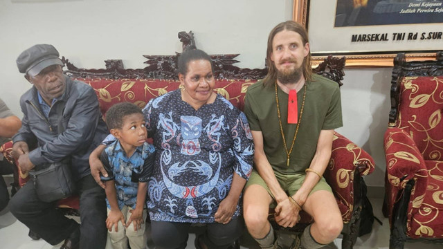 Mark Mehrtens Pilot Susi Air usai di bebaskan oleh OPM. Foto: Dok. Istimewa