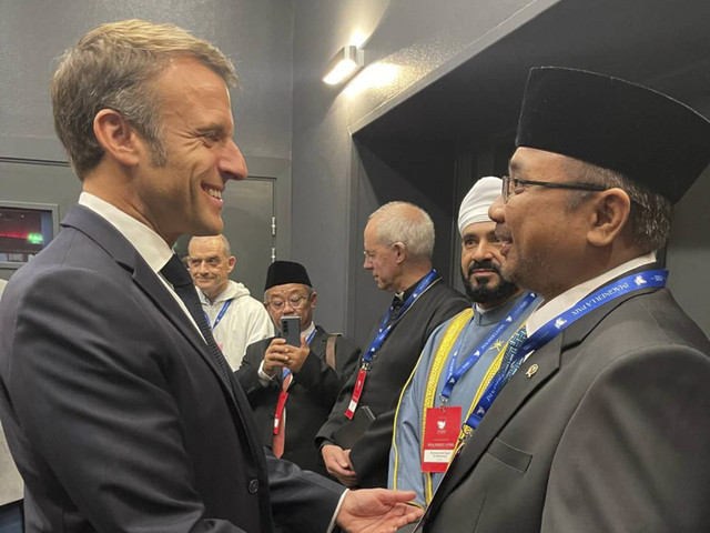 Menag Yaqut Cholil Qoumas menghadiri pertemuan Internasional untuk Perdamaian (International Meeting for Peace) ke-38 yang diselenggarakan Presiden Prancis Emmanuel Macron di Paris, Prancis, 22-24 September 2024. Foto: Dok. Kemenag