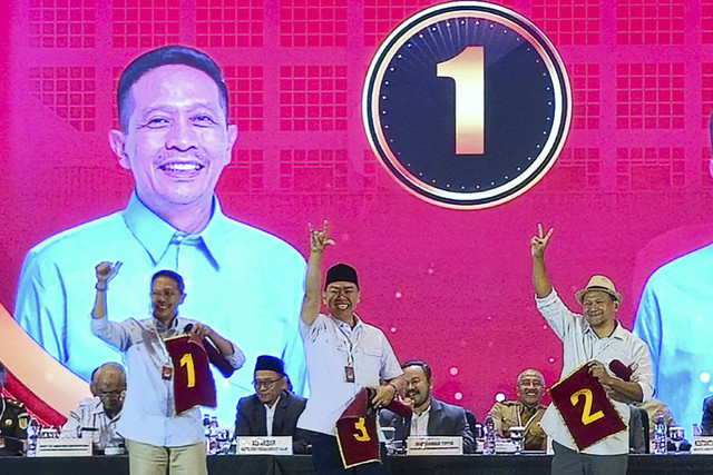 KPU Kota Malang menetapkan nomor urut tiga pasangan calon di Pilwalkot Malang 2024, Senin (23/9/2024). Foto: Dok. Istimewa