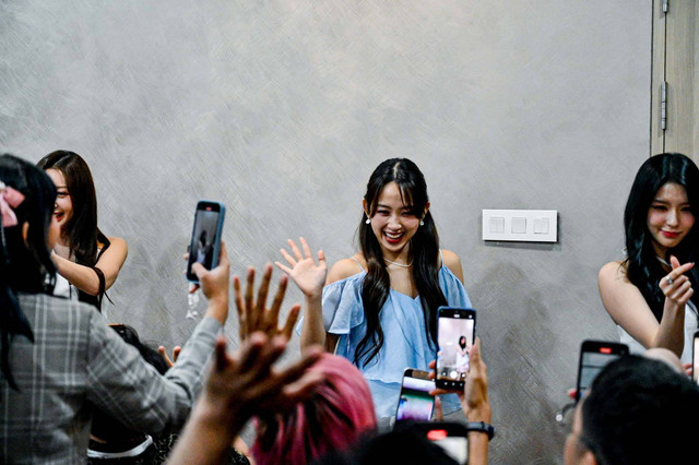 Grup K-Pop Secret Number di konferensi pers konser 'pasSworLd Concert' di Oakwood La Maison, Jakarta, Jumat (27/9/2024) Foto: Dok. Vox Populi Publicists