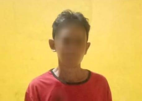 H, seorang DPO kasus pencabulan anak diamankan polisi. Foto: Dok. Satreskrim Polres Sambas