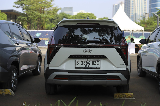 Hyundai Stargazer pada acara kumparan Mom' Meet Up bertajuk Creating Core Memories, Roadtrip Asyik Bersama Keluarga saat menjajal Hyundai Stargazer di Cibis Park, Jakarta Selatan, Minggu (29/9/2024). Foto: Iqbal Firdaus/kumparan