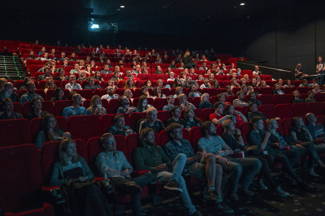 Pemain Film Do You See What I See. Foto: Unsplash/Krists Luhaers